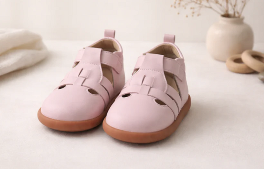 What Are Wide Toe Box Sandals? Benefits, Fit, and Why They Matter