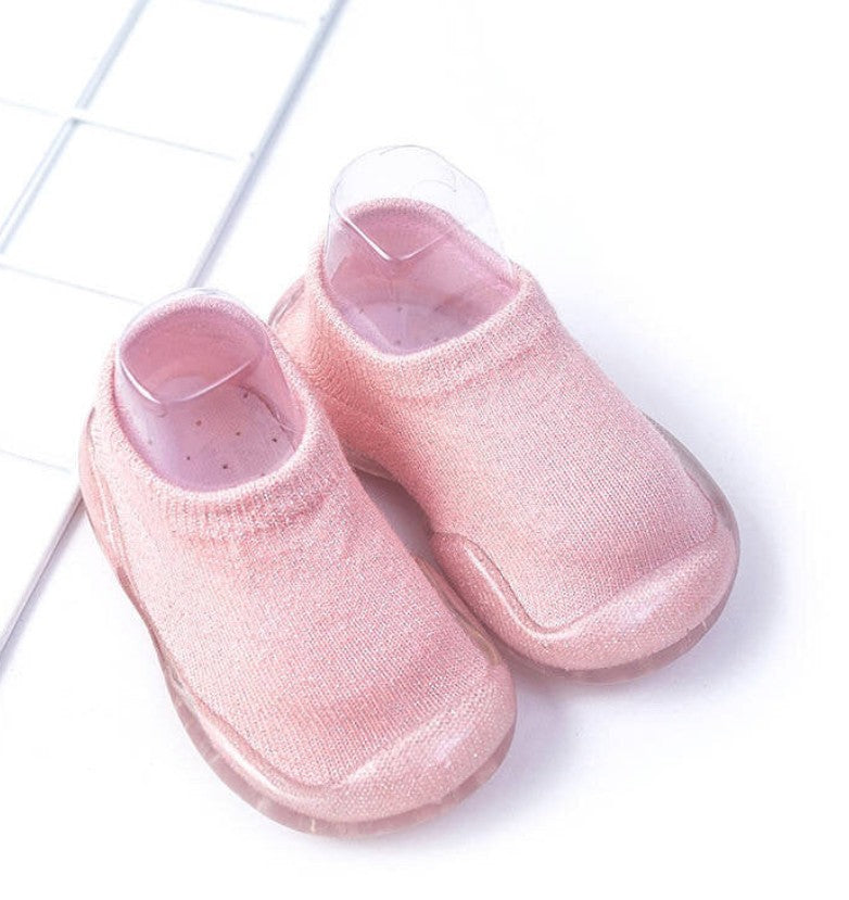 Are Sock Shoes Good for Toddlers? A Parent’s Guide to Healthy First Steps