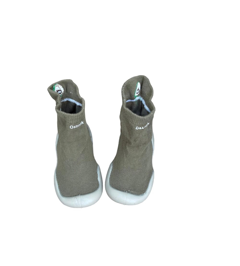 Fruity Sock-Shoes
