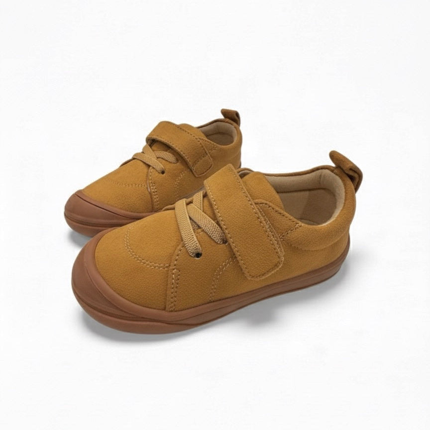 Pre-Order Sienna Barefoot-Style Kids Sneakers – Flexible Sole, Wide Toe Box, Velcro Closure