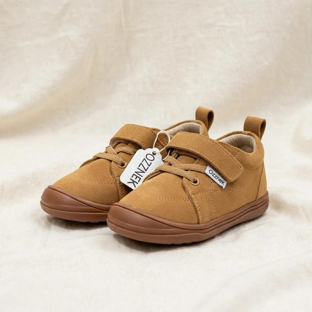Sienna Kids' Barefoot Sneakers, Flexible Sole Kids' Sneakers on cream linen background
