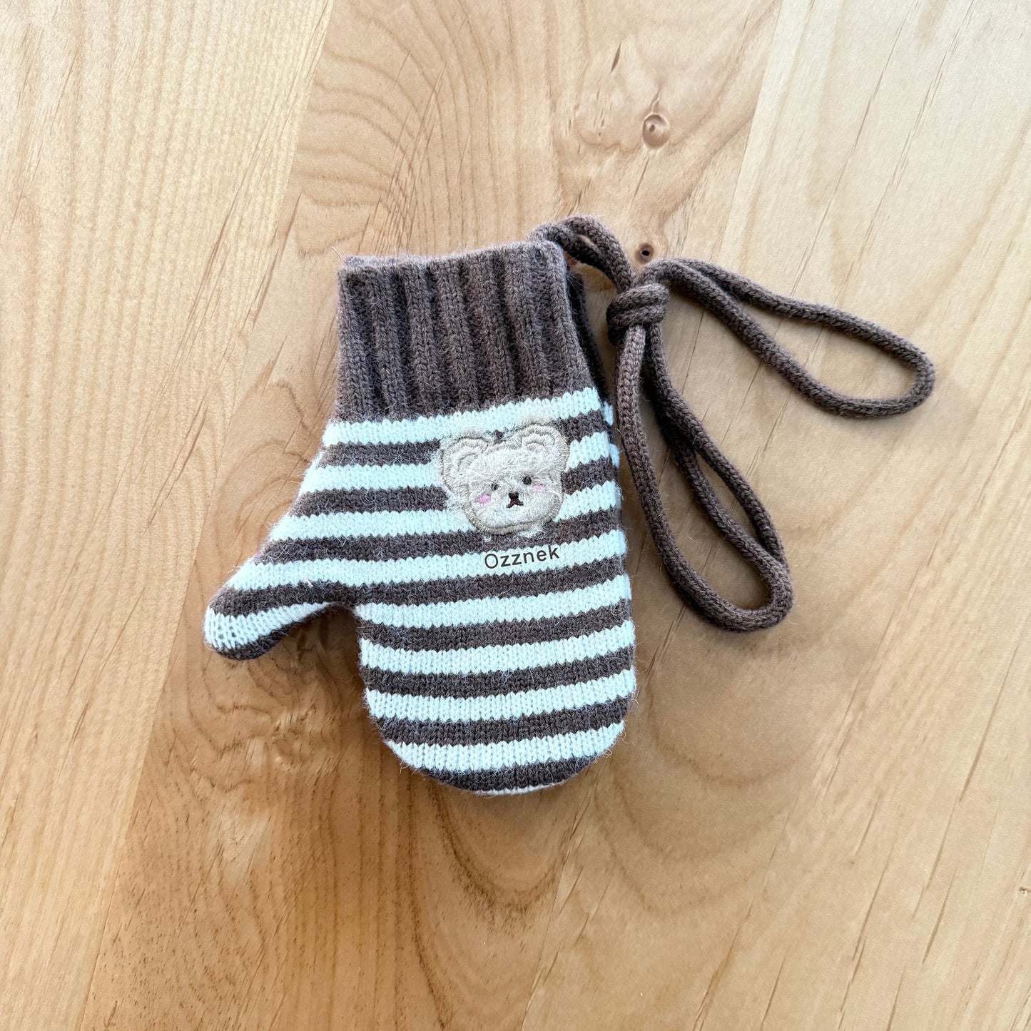 Kids Winter Gloves – Warm, Soft, and Cozy