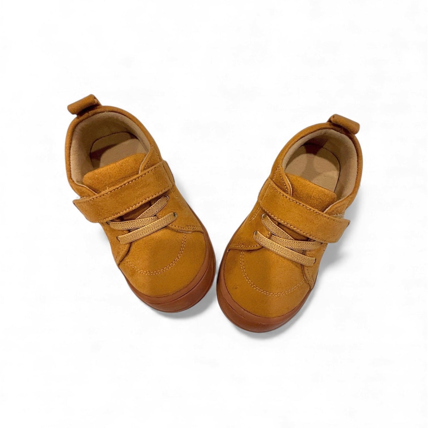 Pre-Order Sienna Barefoot-Style Kids Sneakers – Flexible Sole, Wide Toe Box, Velcro Closure