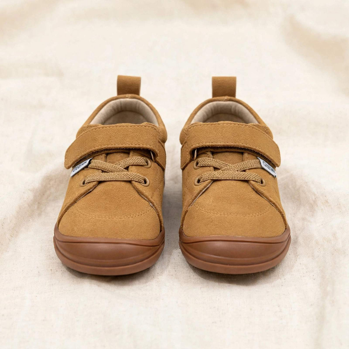 Sienna Kids' Barefoot Sneakers, Flexible Sole Kids' Sneakers on cream linen background — view 4