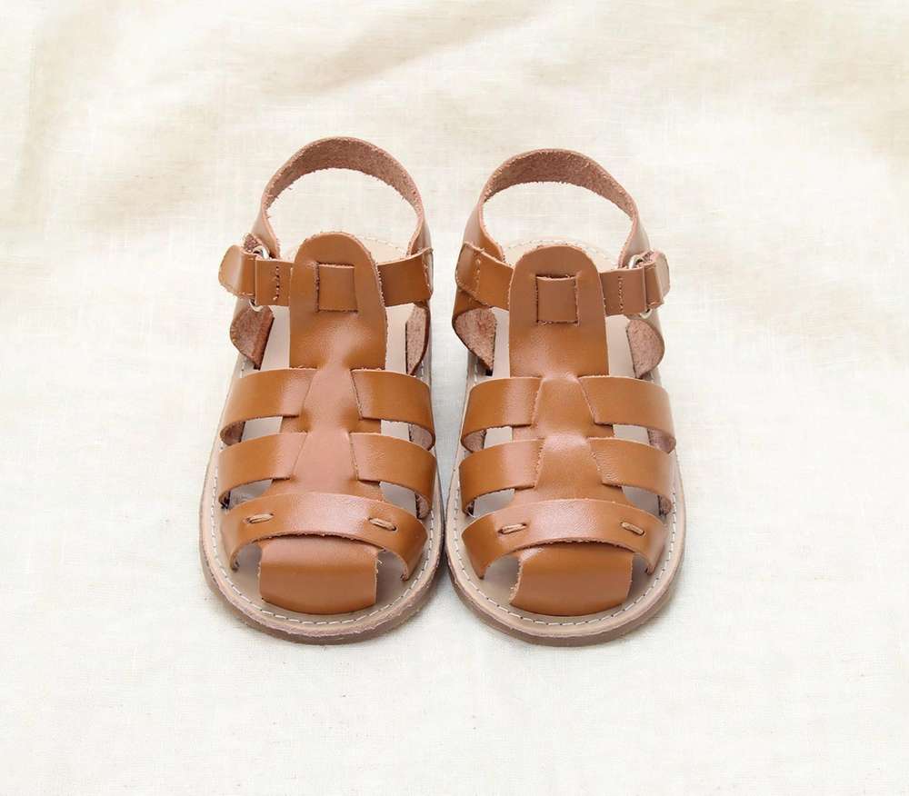 Kids' Italian Leather Sandals | Wide Toe Box & Flexible Sole for Toddlers| Venetian on cream linen background — view 3
