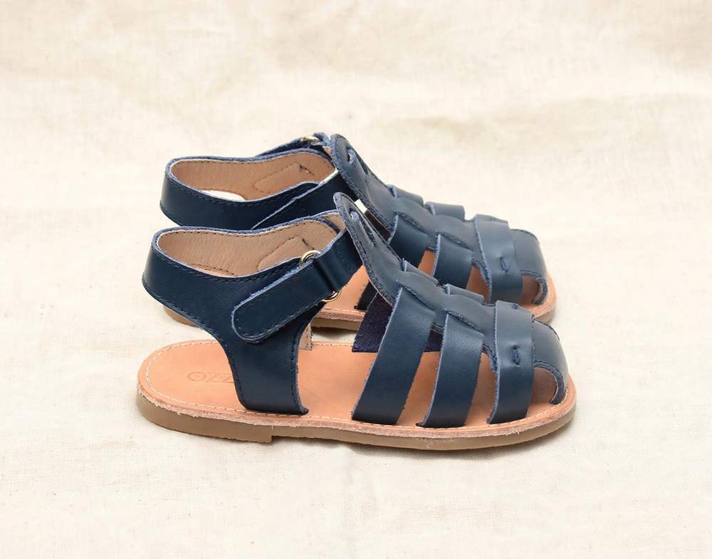 Kids' Italian Leather Sandals | Wide Toe Box & Flexible Sole for Toddlers| Venetian on cream linen background — view 4
